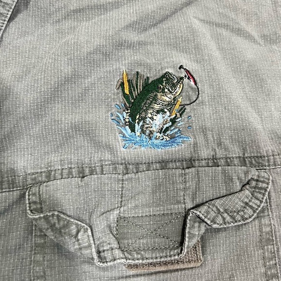 Vintage Red Head Denim Shirt 2XL Tall Fishing Shirt Embroidered Fish Logo Bass - Picture 1 of 6